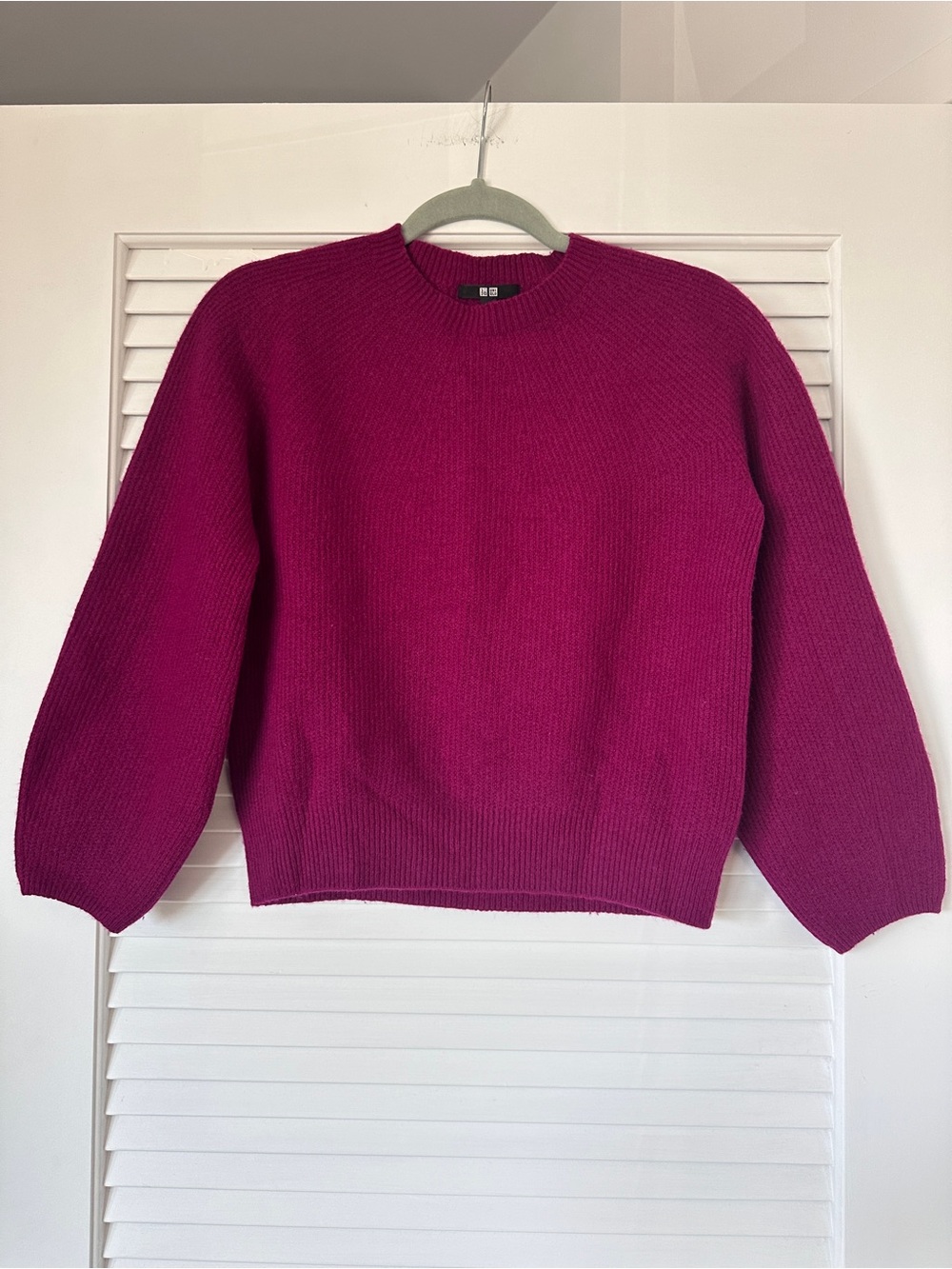 UNIQLO Wool Blend Crewneck Sweater Magenta Fuchsia Long Sleeve XS